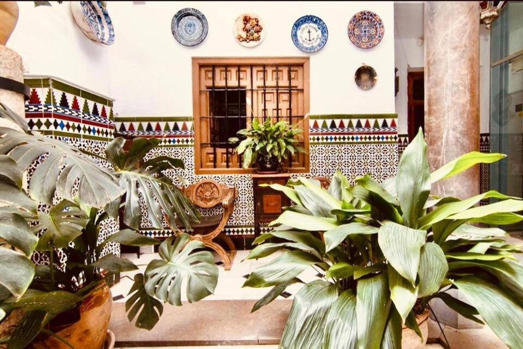 Casa Siglo XVIII Con Patio En Centro De Granada Con Parking Opcional Apartment Ngoại thất bức ảnh